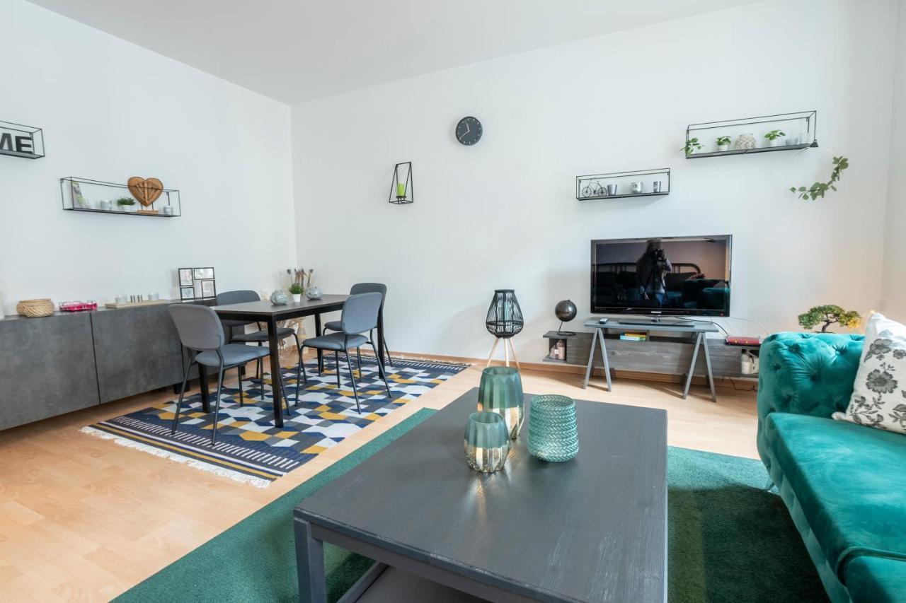 Zwickau Mittendrin, Tolles Balkon-Apartment מראה חיצוני תמונה